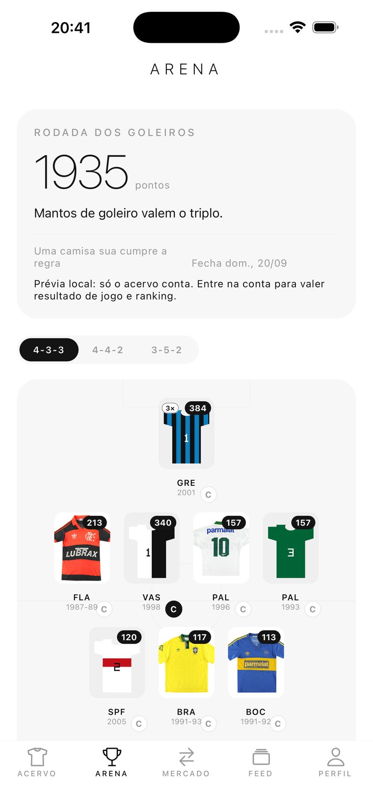 Tela da Arena com onze camisas escaladas e a pontuação da rodada